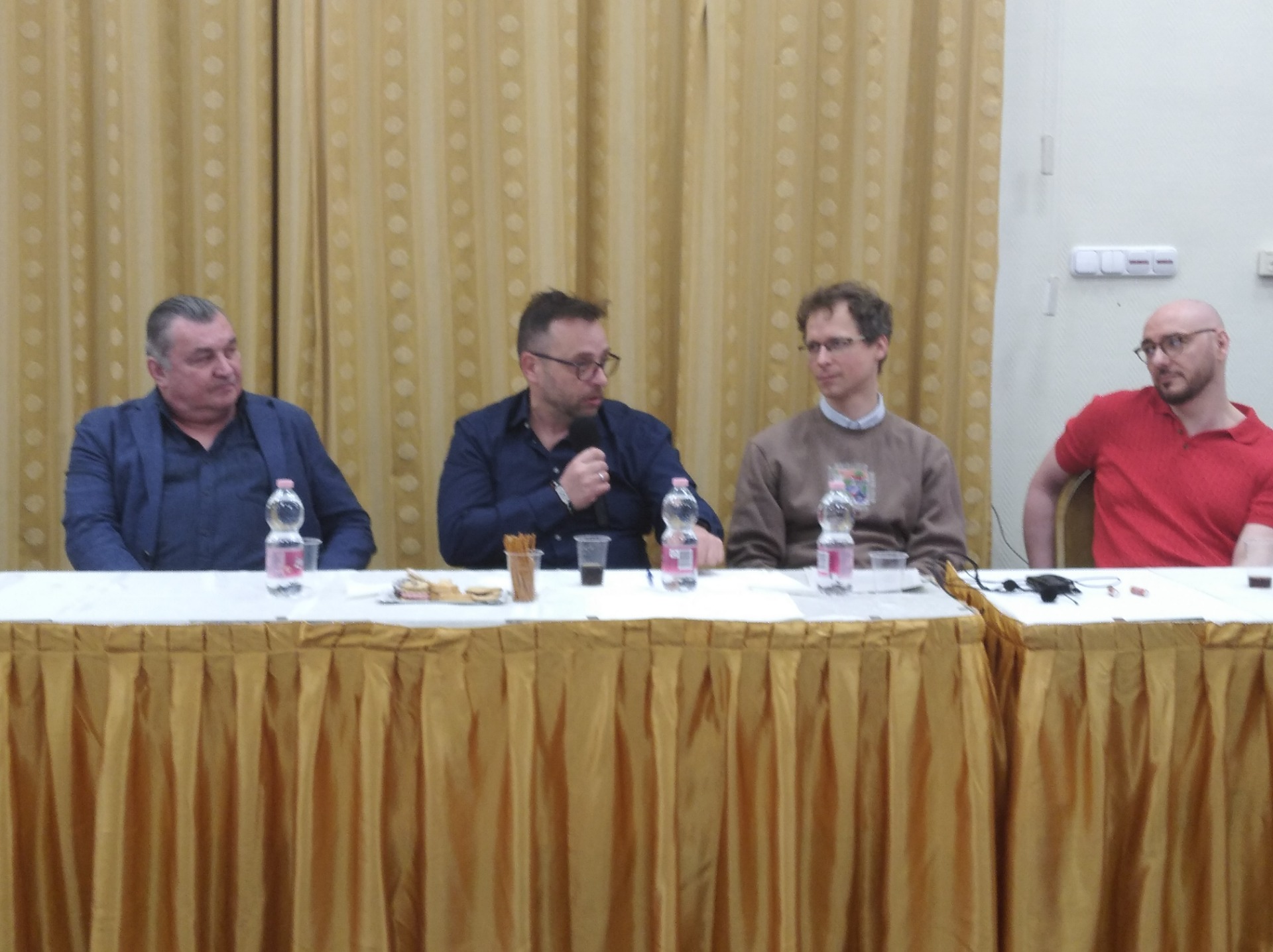 Balról jobbra (Csankó Zoltán, Földi Tamás, Kelemen Zoltán, Hagen Péter)