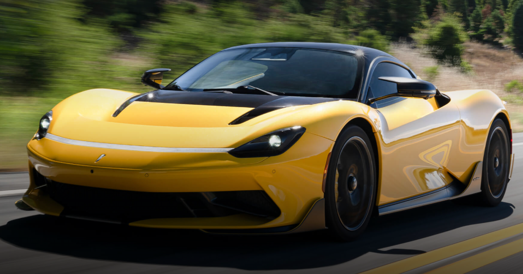 Forrás: https://www.automobili-pininfarina.com/battista